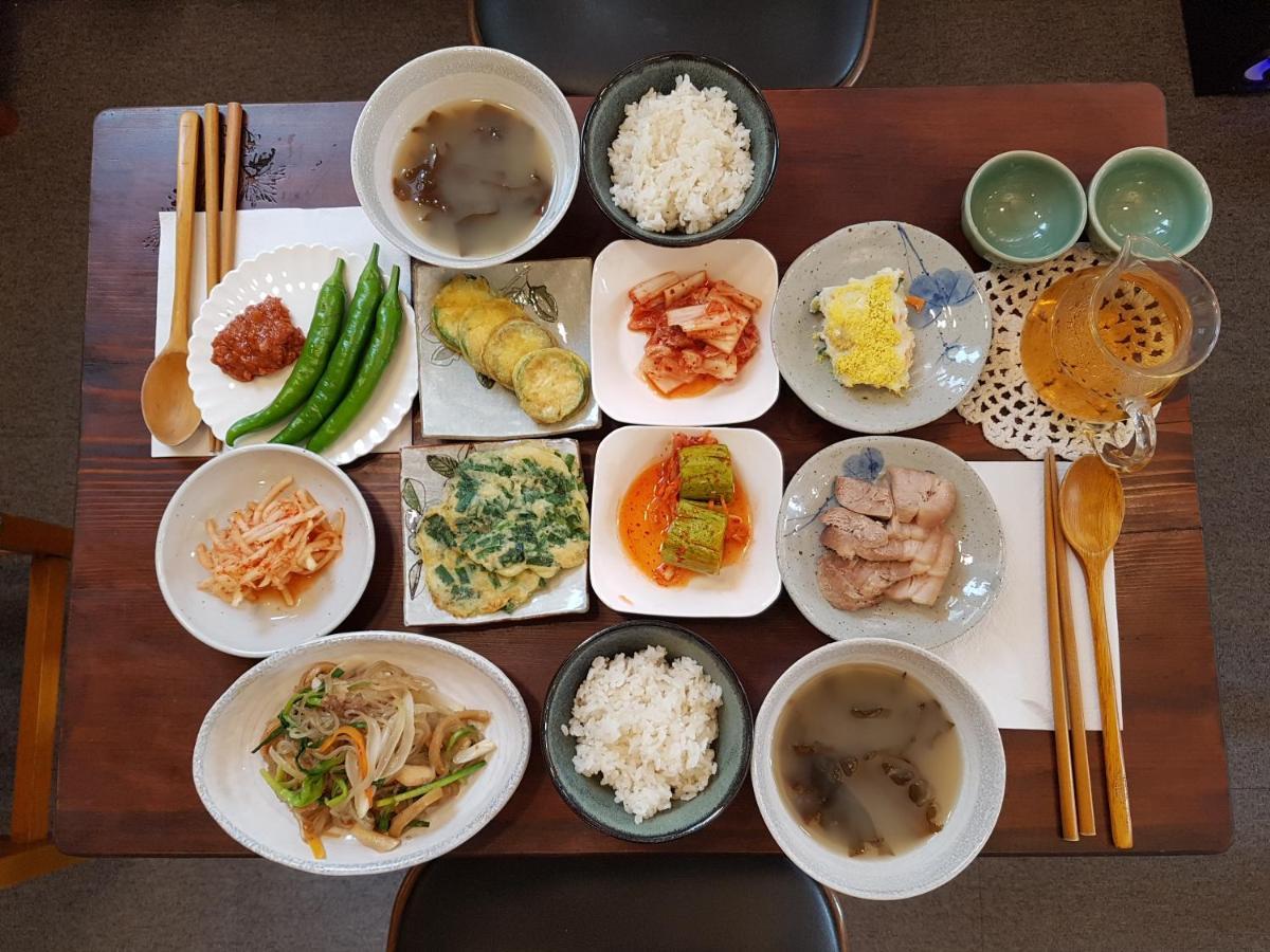 Siwoowadang Hotel Gyeongju Bagian luar foto