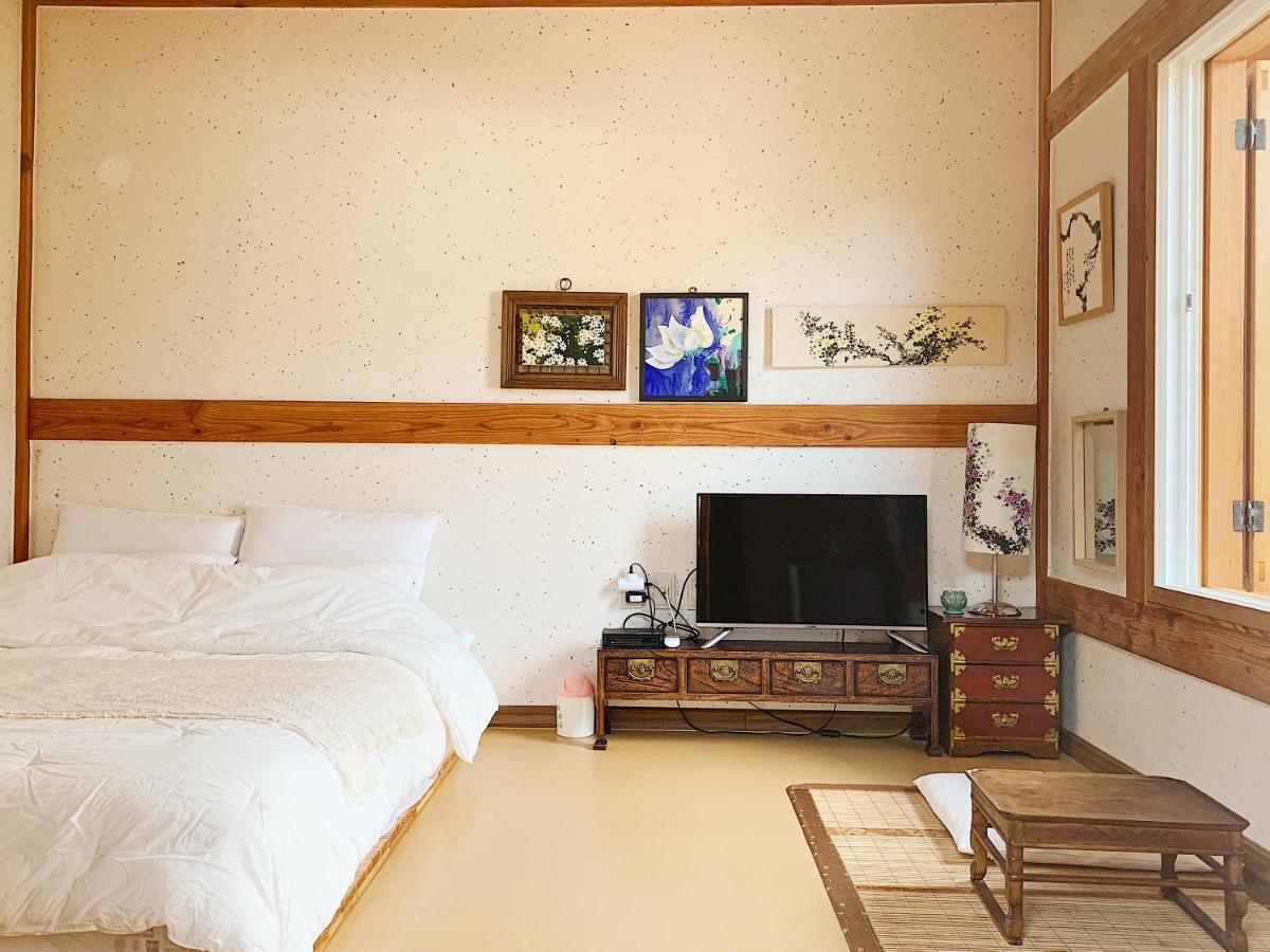 Siwoowadang Hotel Gyeongju Bagian luar foto